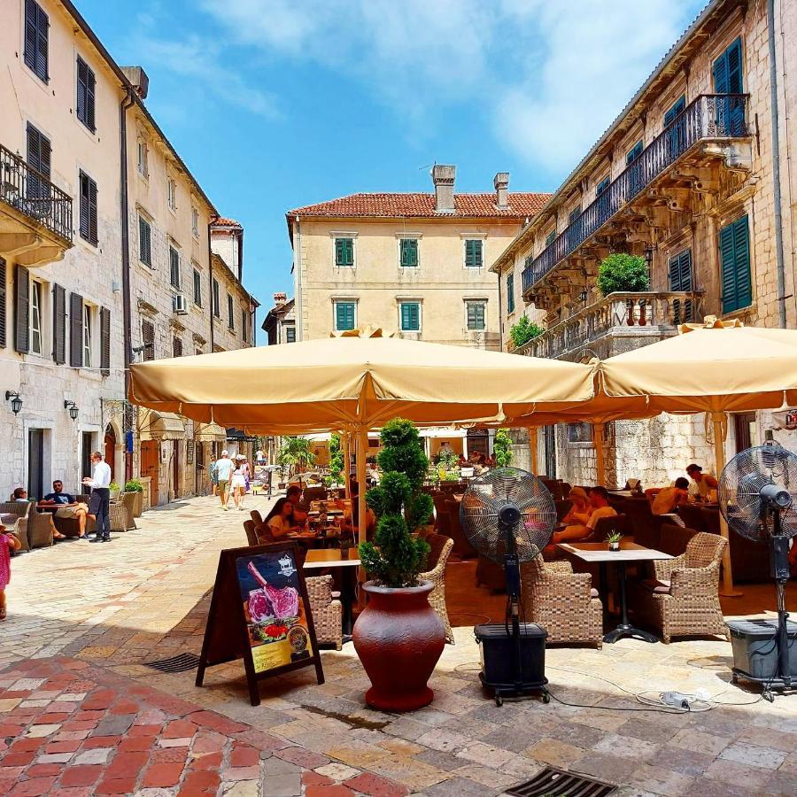 Old Town Boskovic Apartment Cattaro Esterno foto