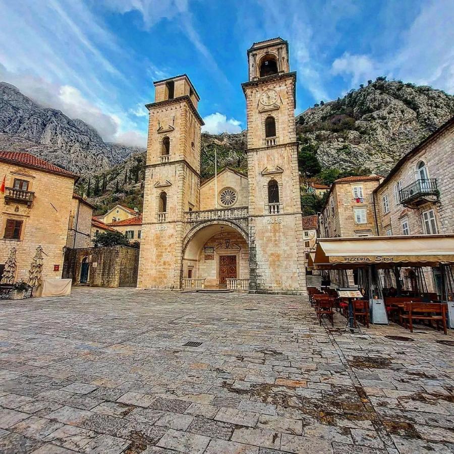 Old Town Boskovic Apartment Cattaro Esterno foto